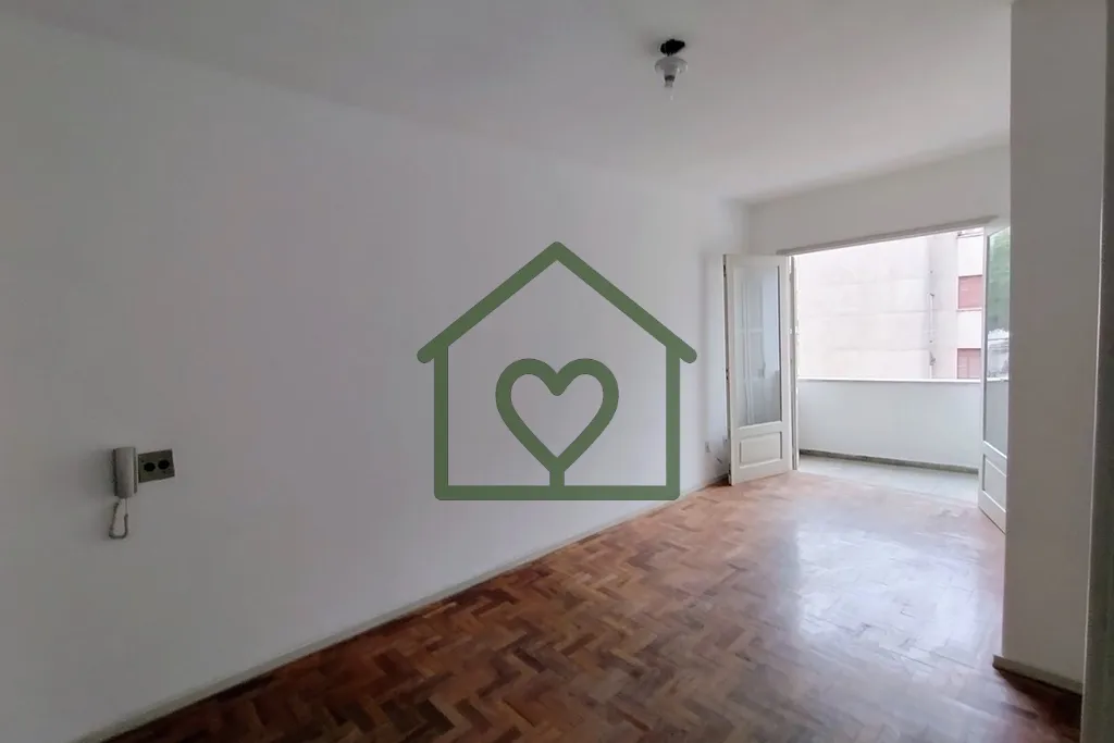 Imagem Ótimo apartamento de 1 dormitório, de frente com uma ampla janela, sala de estar, excelente sacada...