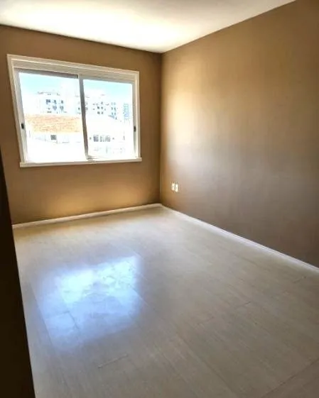Imagem Apartamento no Menino Deus de 2 dormitórios DESOCUPADO
