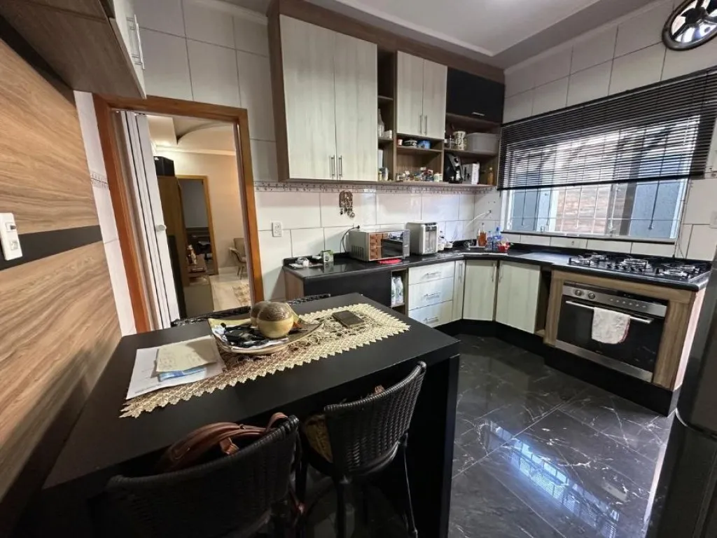 Imagem CASA COM 85,00 m² - MARACANÃ - PRAIA GRANDE SP