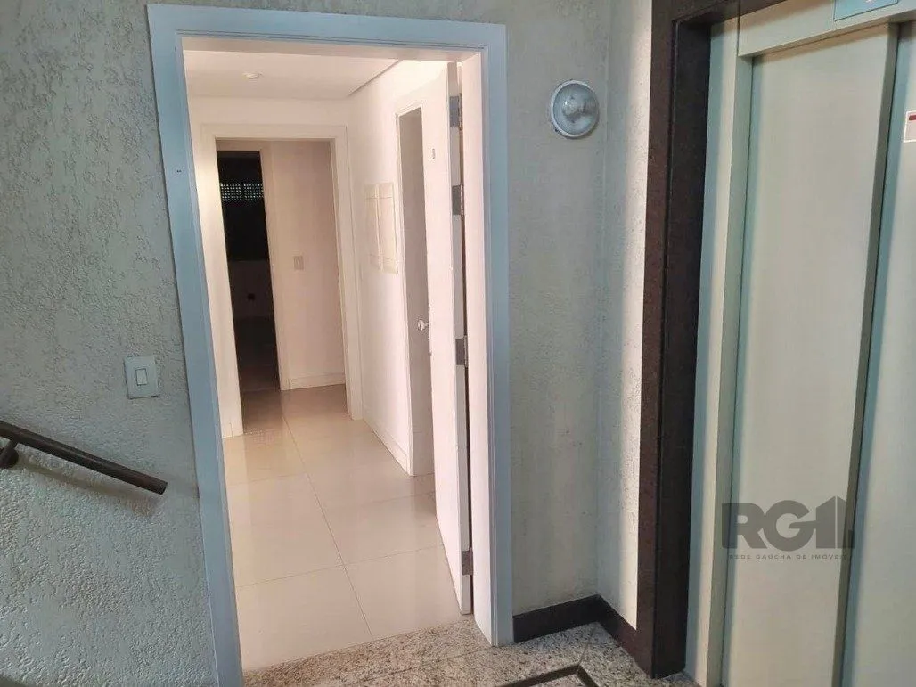 Imagem Apartamento garden para comprar com 156 m² privativos, 3 dormitórios, no Bairro Jardim Lindoia
