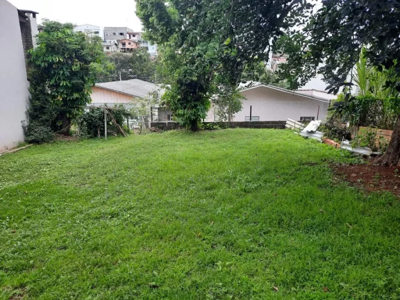 Imagem Casa para Venda em Concórdia, Industriários, 3 dormitórios, 2 banheiros