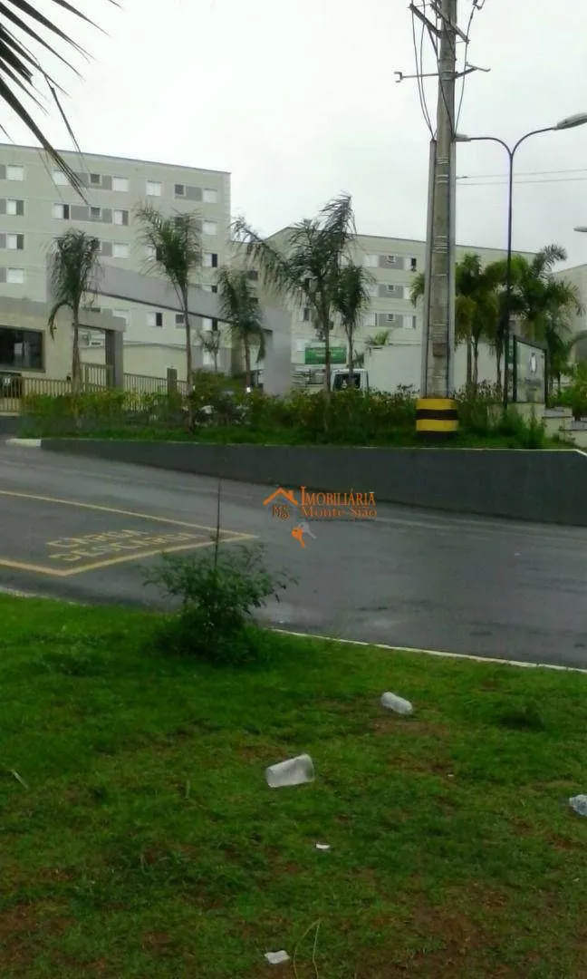Imagem Apartamento com 2 dormitórios à venda, 41 m² por R$ 255.000,00 - Água Chata - Guarulhos/SP