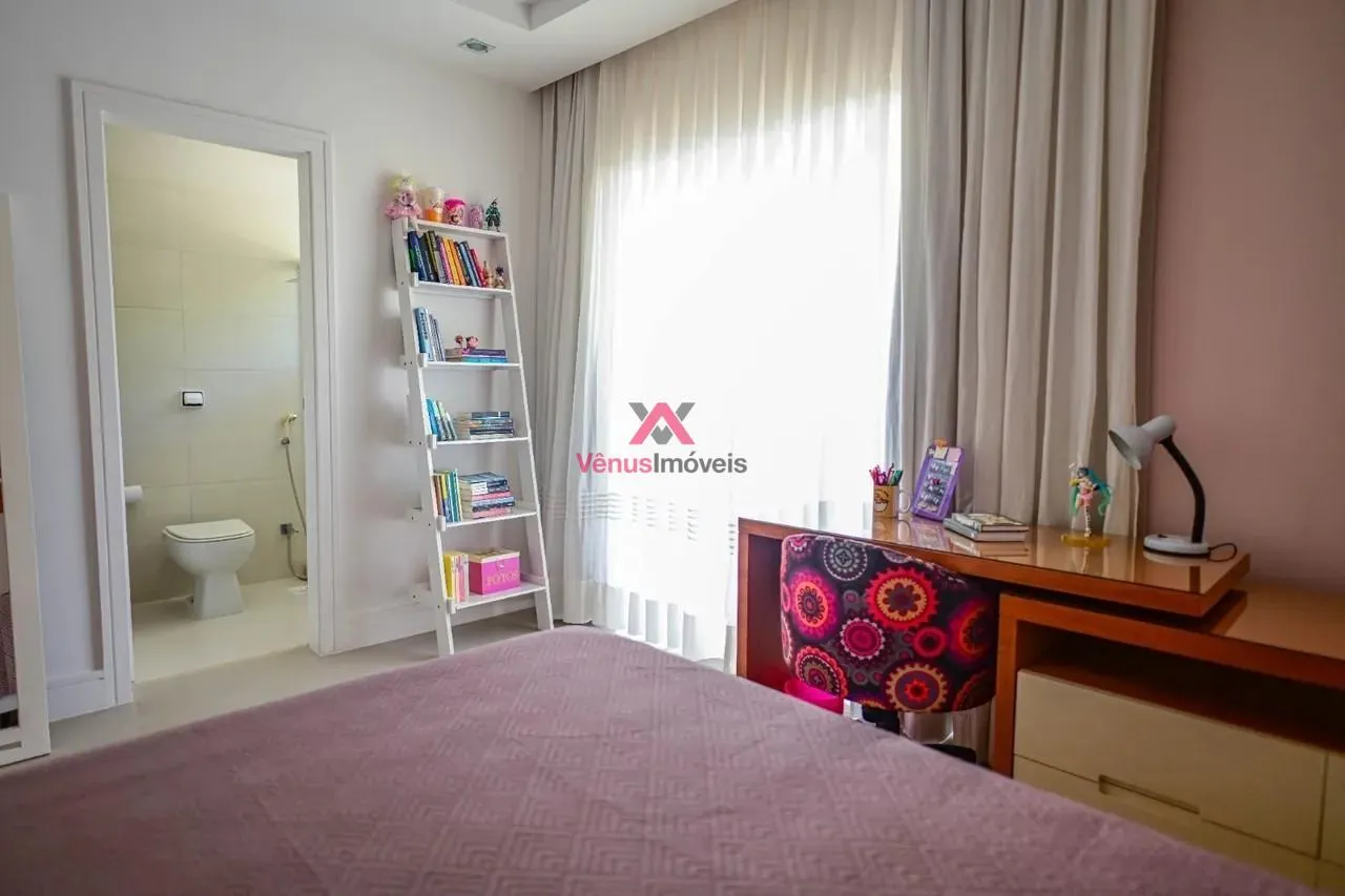 Imagem Casa para Venda, Barra da Tijuca, 4 dormitórios, 4 suítes, 5 banheiros, 2 vagas