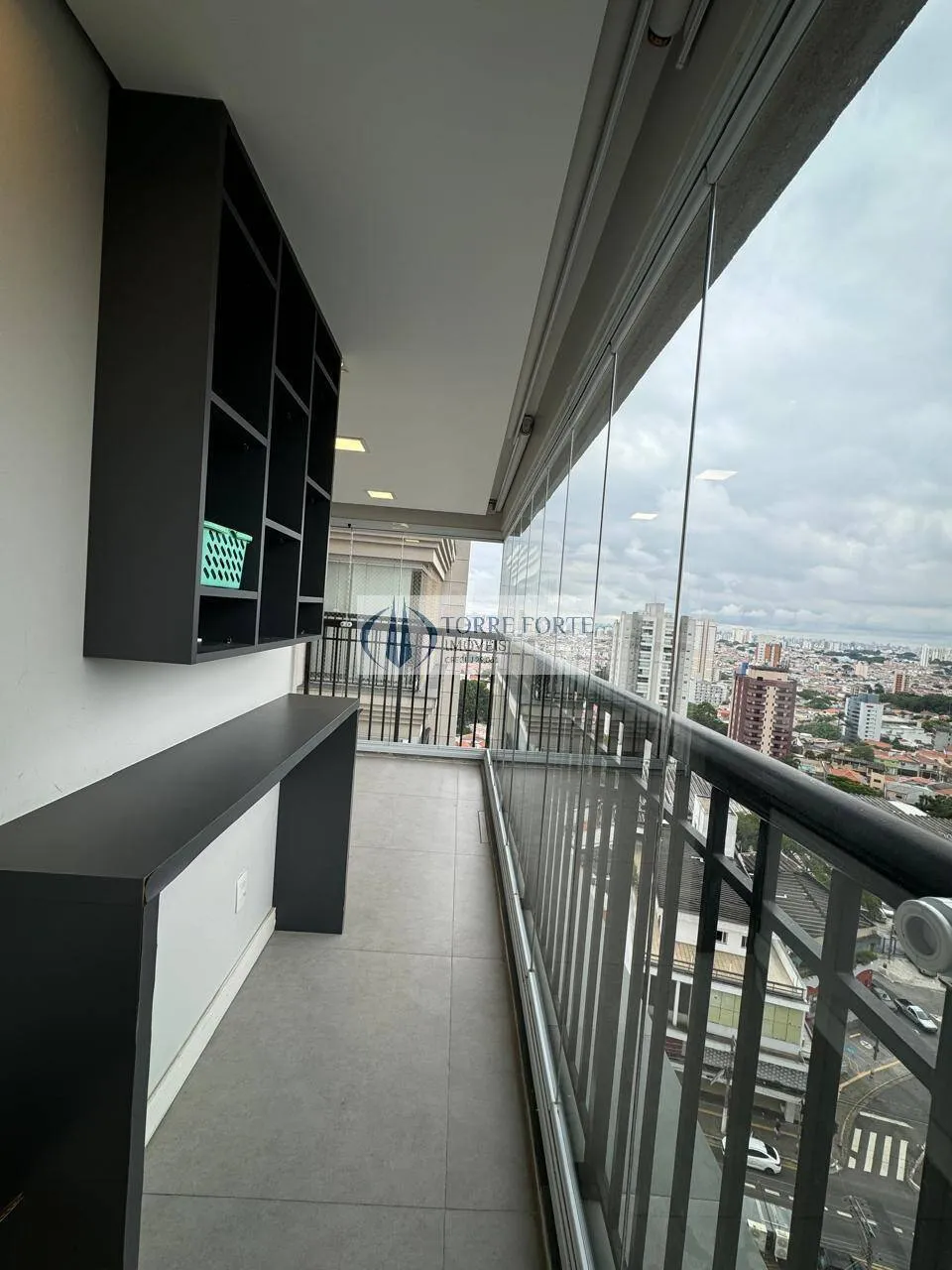 Imagem Lindo apartamento com 60 m², 2 dormitórios sendo 1 suíte, 1 vaga de garagem