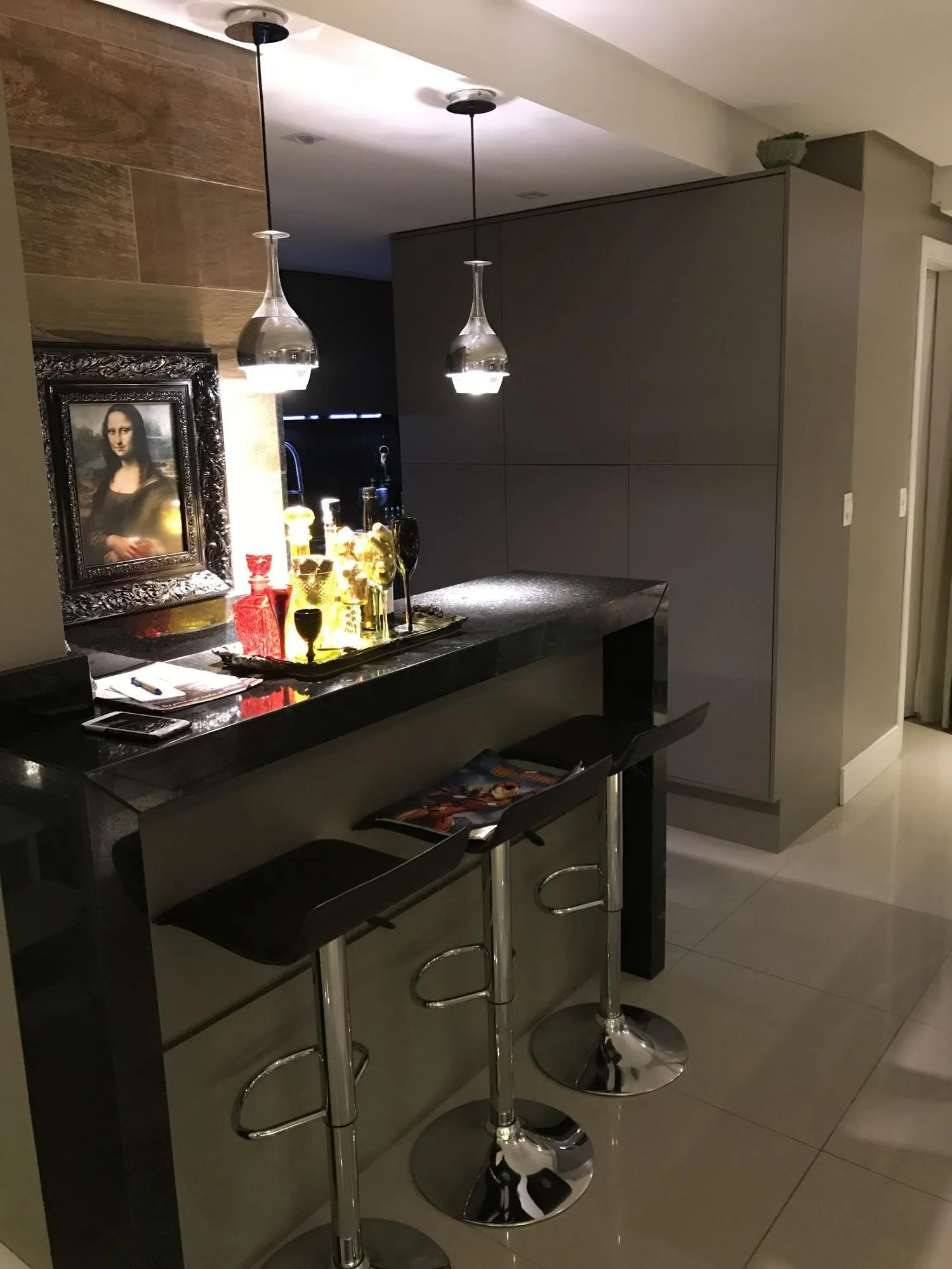 Imagem Casa Condominio para Venda - 230.51m², 4 dormitórios, sendo 1 suites, 3 vagas - Pedra Redonda