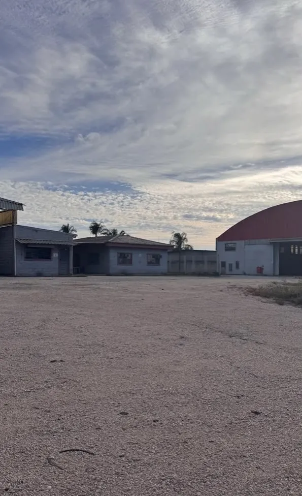 Imagem Aluga-se Galpão Industrial - Aparecidinha/Sorocaba ÁREA INDUSTRIAL PARA LOCAÇÃO EM SOROCABA - EXCELENTE LOCALIZAÇÃO E INFRAESTRUTURA