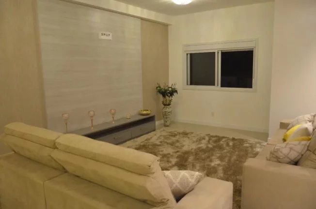 Imagem Apartamento 4 Dormitórios - Bairro Navegantes