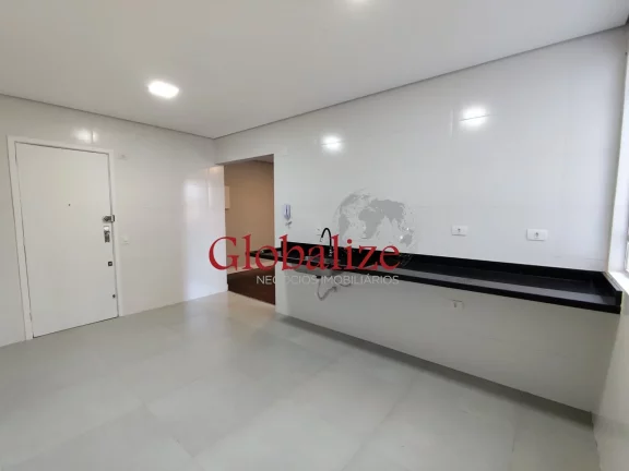 Imagem Apartamento à venda com 90m², 2 quartos, dependência, vaga demarcada por R$480.000,00 no Campo Grande em Santos