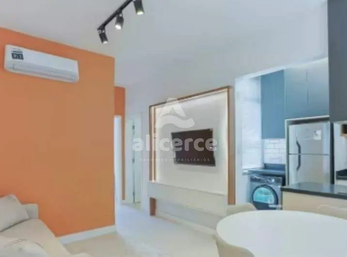 Imagem Apartamento de 2 dormitórios no Centro de Florianópolis