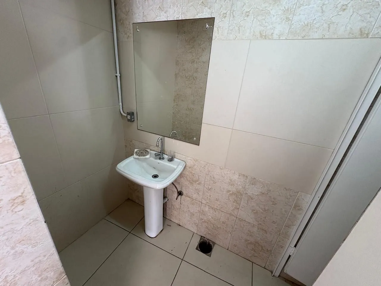 Imagem Sala comercial 822,66m² no centro de Porto Alegre