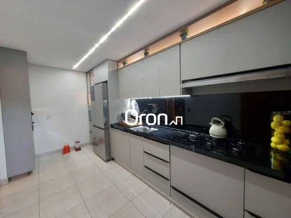 Imagem Sobrado à venda, 145 m² por R$ 699.000,00 - Setor Três Marias - Goiânia/GO