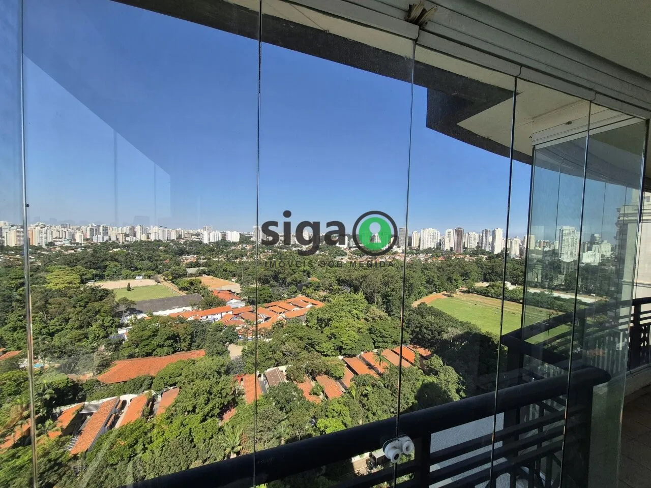 Imagem Cobertura a Venda ou locação com 4 quartos e 4 suítes na Granja Julieta SP