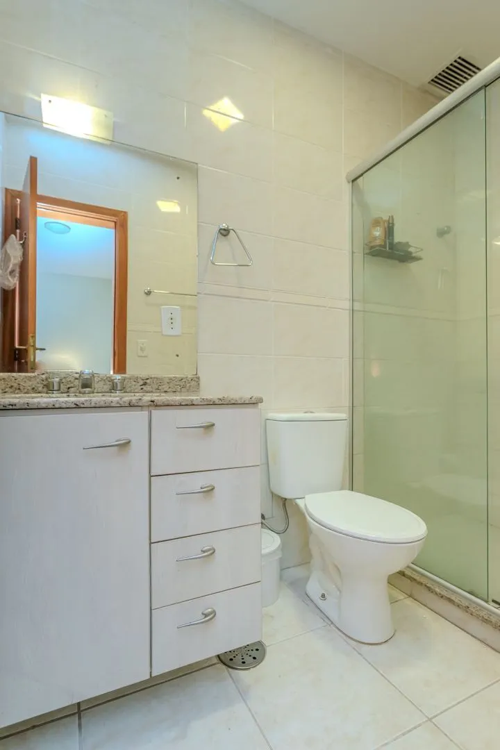Imagem Casa sobrado no bairro Chácara das Pedras de 3 dormitórios e 2 vagas
