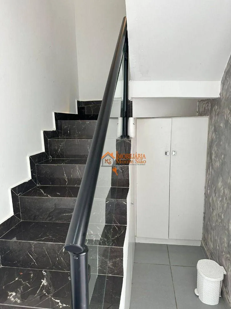 Imagem Casa com 3 dormitórios à venda, 120 m² por R$ 879.000,00 - Centro - Arujá/SP