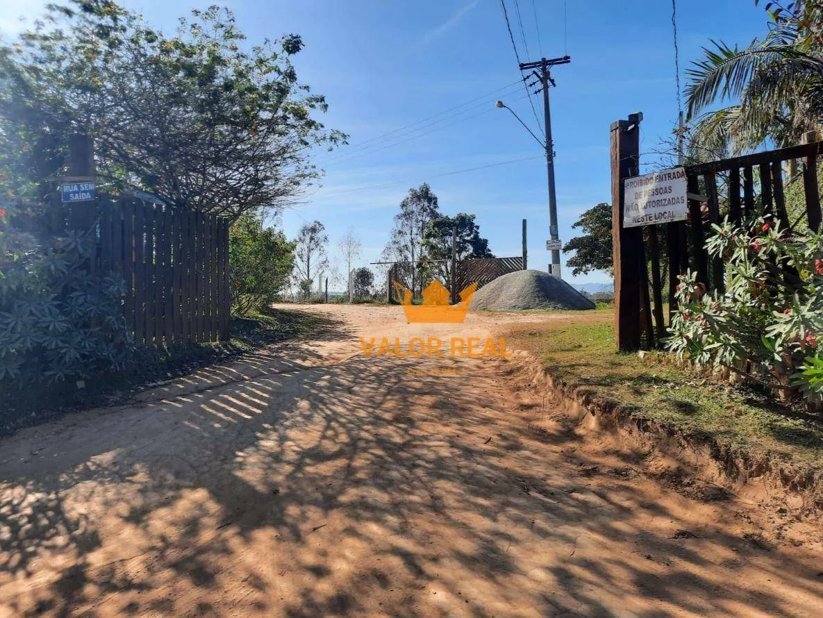 Imagem Oportunidade Única! Terreno em Condomínio de 5.000 m² com fundo para uma nascente no Bairro Caioçara, Jarinu, SP, R$ 275 mil.
