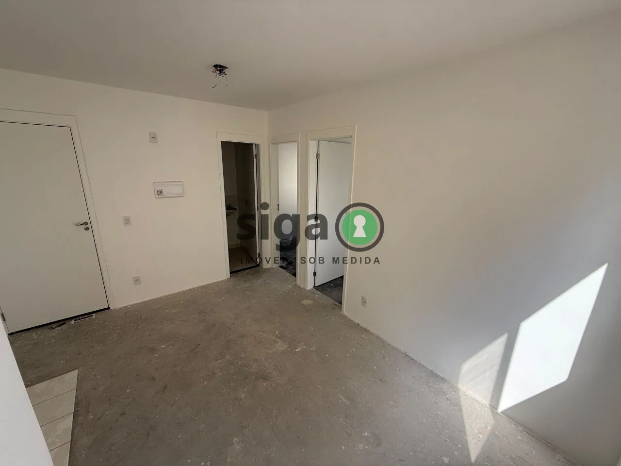 Imagem Apartamento de 36 m² com 2 Dormitórios e 1 Vaga na Avenida Guarapiranga
