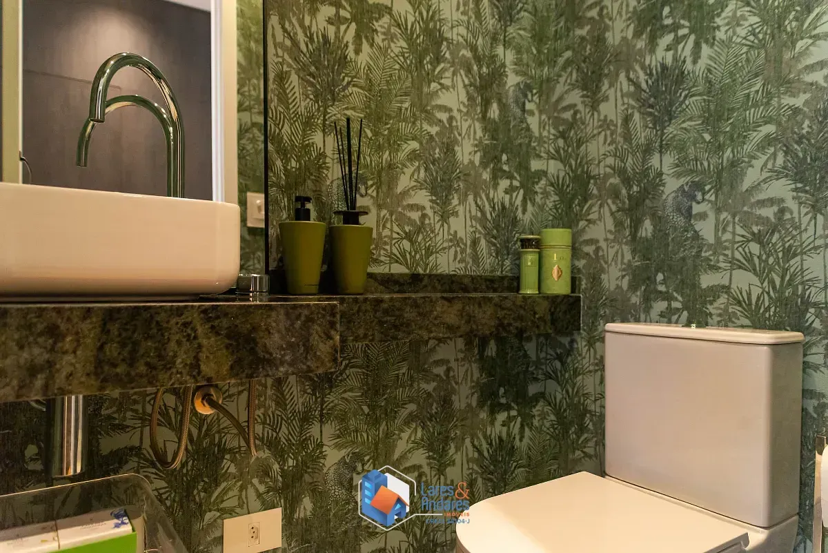 Imagem Cobertura para venda em Cerqueira César com 2 quartos, sendo 1 suíte, 143m²