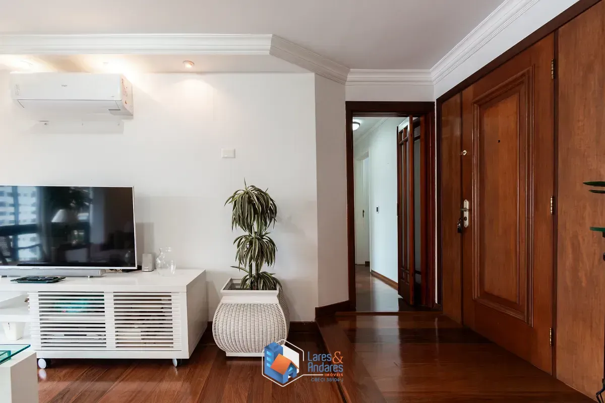 Imagem Apartamento para venda em Moema com 4 quartos, sendo 3 suítes, 164m²
