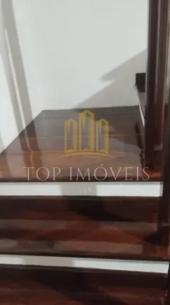 Imagem Belissima Casa Estilo Suiço 203m² 4 Dormitórios 2 Banheiros em Campos do Jordão