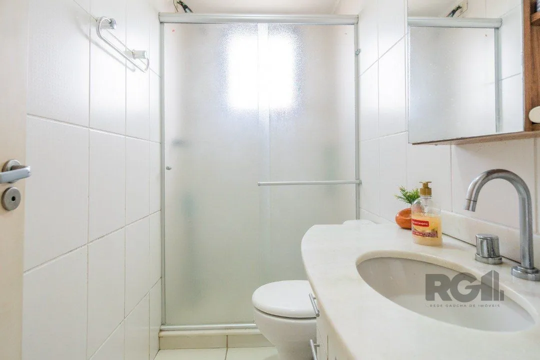 Imagem Cobertura Horizontal, 3 quartos, 1 suite, piscina, condominio com infra, 2 vagas - Bairro Tristeza
