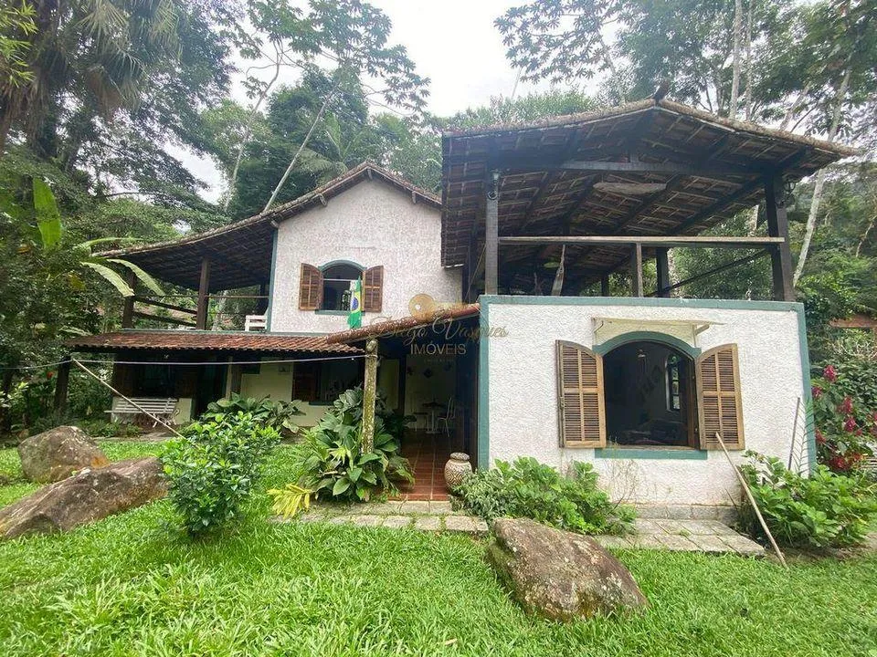 Foto do imóvel Casa em Condomínio para Venda em Guapimirim / RJ em Rua Lauro Klupel