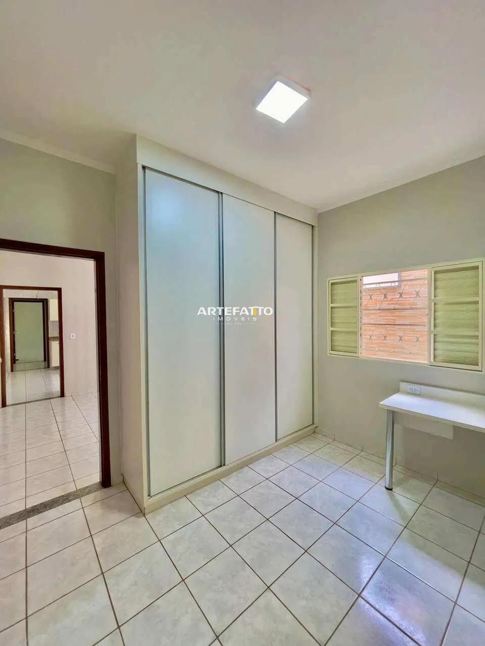 Imagem Casa à venda em Franca, Jardim Tropical II, com 2 quartos, 83m2
