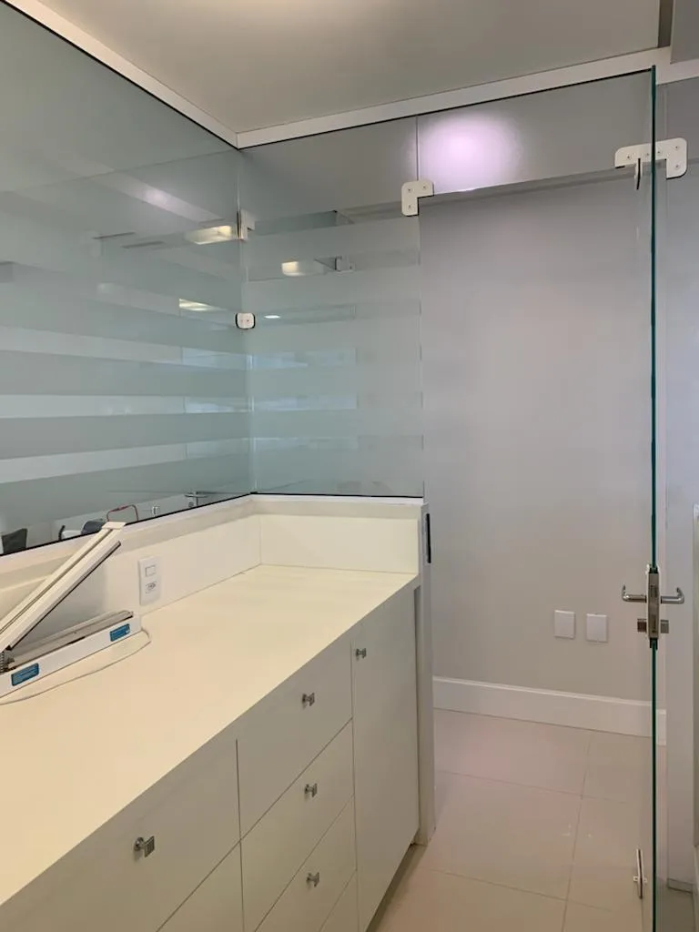 Imagem Sala comercial à venda em Torres, Centro, 49.06m2