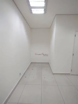 Imagem Salão para alugar, 268 m² na Av. 29 de Abril - Itatiba/SP