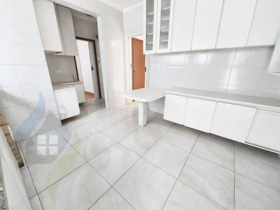 Imagem Apartamento com 145m², 4 dormitórios sendo 2 suítes, varanda, 3 banheiros, 2 vagas cobertas, em Rudge Ramos, São Bernardo do Campo