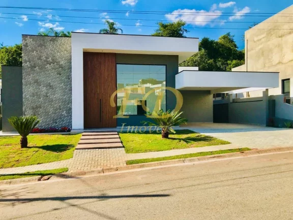 Imagem Casa Térrea de Alto Padrão em Condomínio Fechado Atibaia