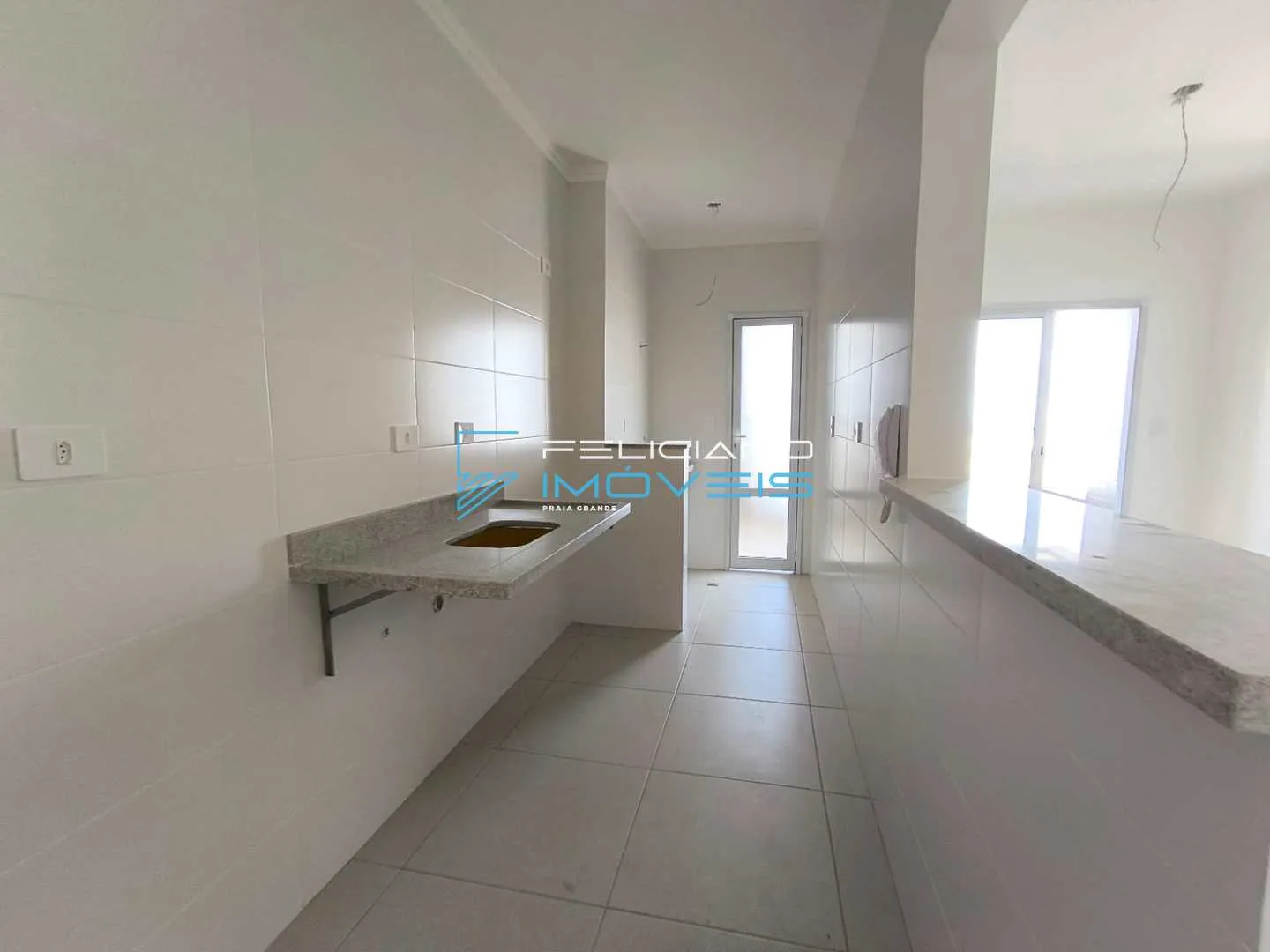Imagem Apartamento com 2 quartos, Real, Praia Grande - R$ 600 mil, Cod: 5727