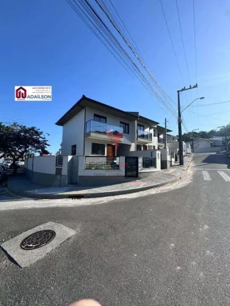 Imagem SOBRADO À VENDA EM SÃO JOSÉ SC, BAIRRO FORQUILHAS COM 3 QUARTOS 1 SUITE