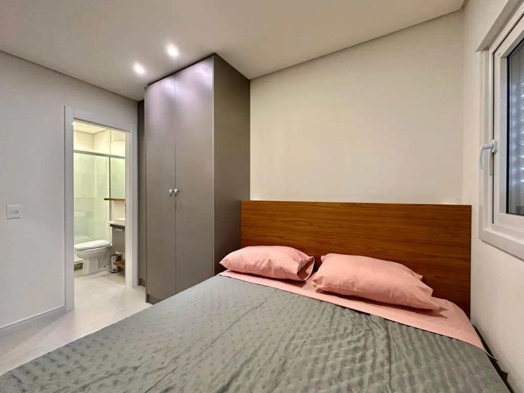 Imagem Apartamento 2 Dormitórios - Bairro Navegantes