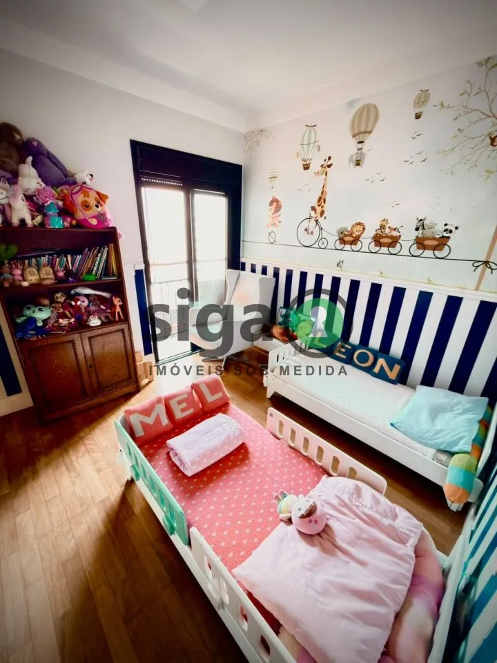 Imagem Apartamento Reformado de 171m² com 3 Suítes e Adega Climatizada.