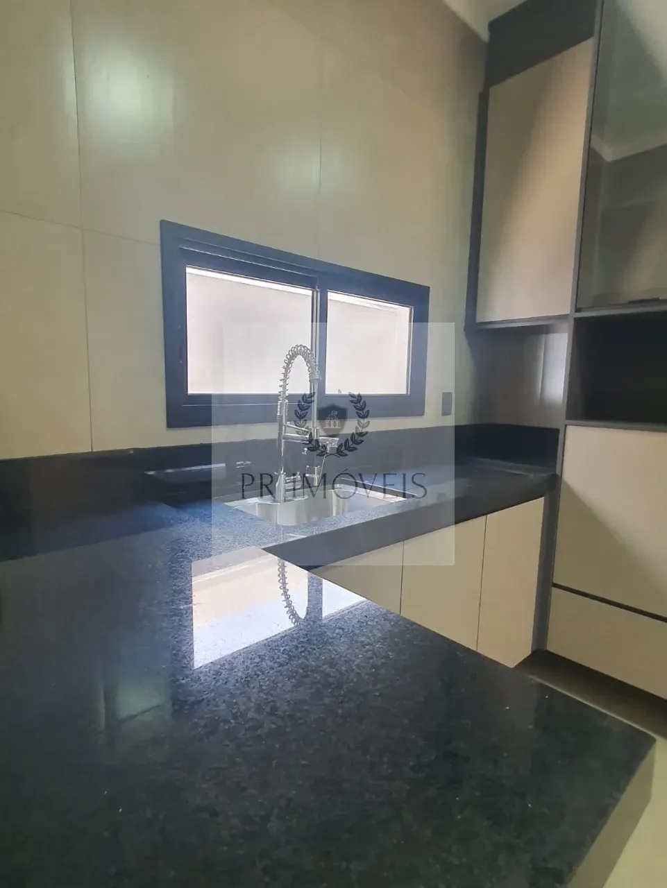 Imagem Imperdível oportunidade: Casa à venda em Araraquara-SP, Residencial Volpi, 3 quartos, 3 suítes, 2 salas, 5 banheiros, 4 vagas, 183m².