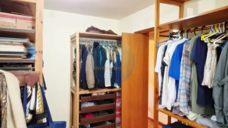 Imagem Casa com Terreno Amplo, Gourmet e Piscina na Granja Viana