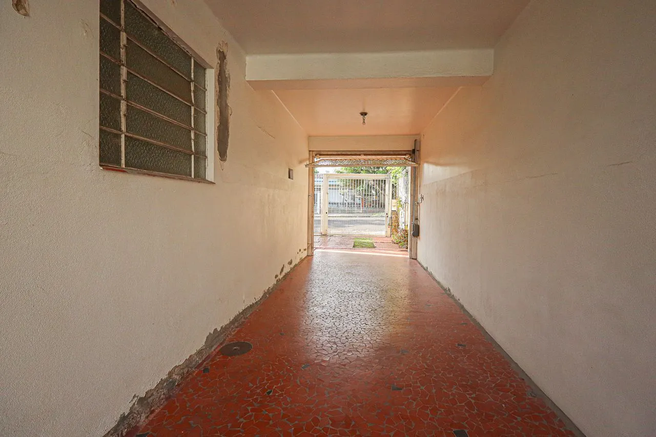 Imagem Casa à venda, 3 dormitórios, 316m², 4 vagas de garagem, Bairro São Geraldo