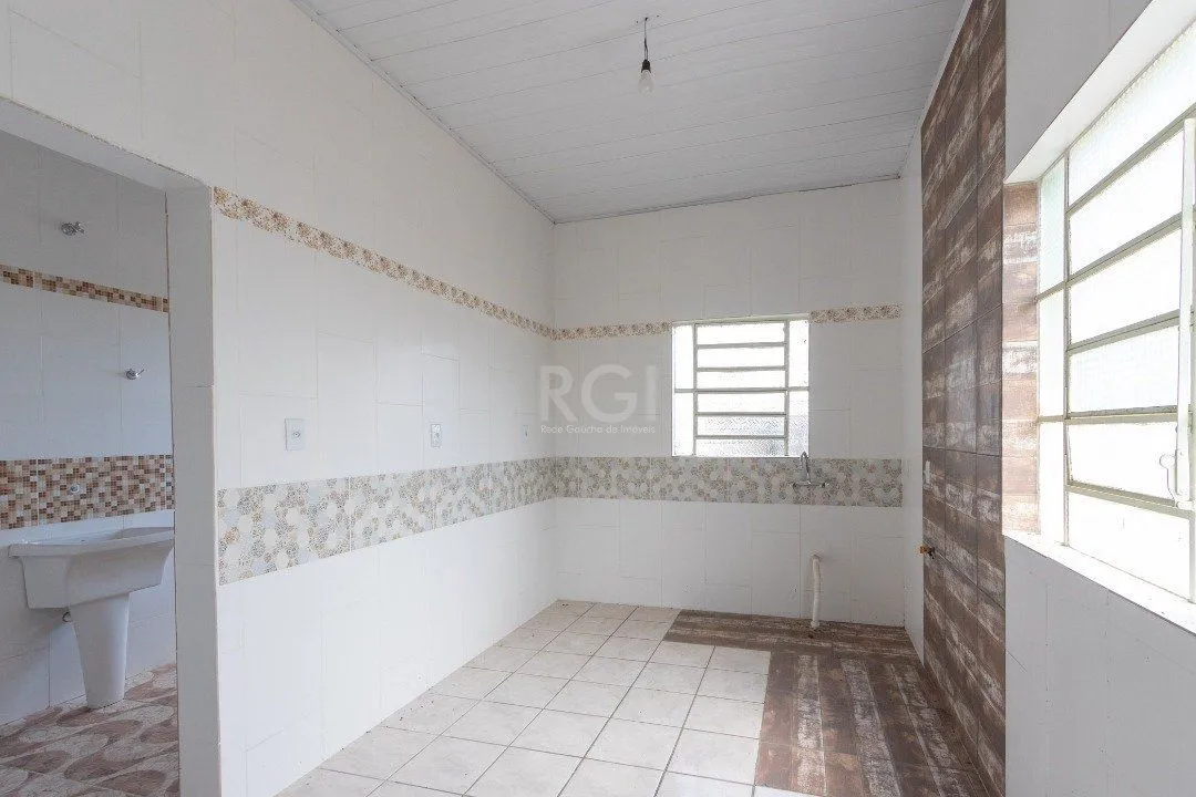 Imagem Casa para Venda - 277.49m², 2 dormitórios, 2 vagas - Belém Velho