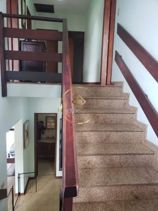 Imagem Casa Sobrado 4 dormitórios 398 m2