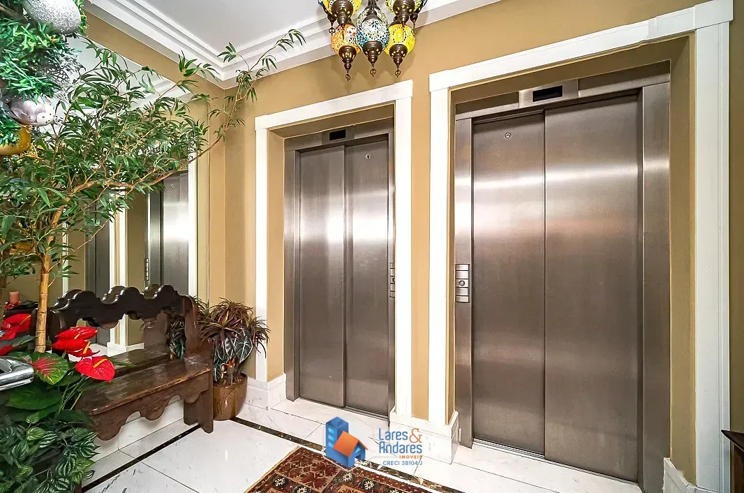 Imagem Cobertura para venda em Alto da Boa Vista com 4 quartos, sendo 4 suítes, 541m²