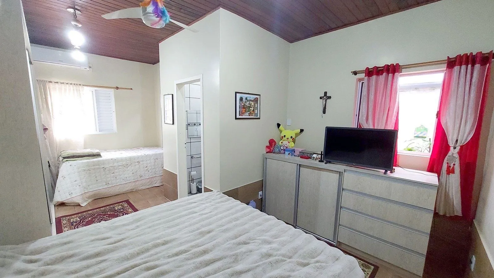Imagem Casa com 3 dormitórios á venda no Bairro Sarandi, Porto Alegre
