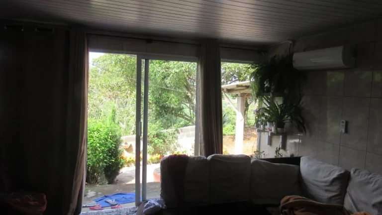 Imagem Casa para Venda em Concórdia, Colibri, 3 dormitórios, 2 banheiros, 2 vagas