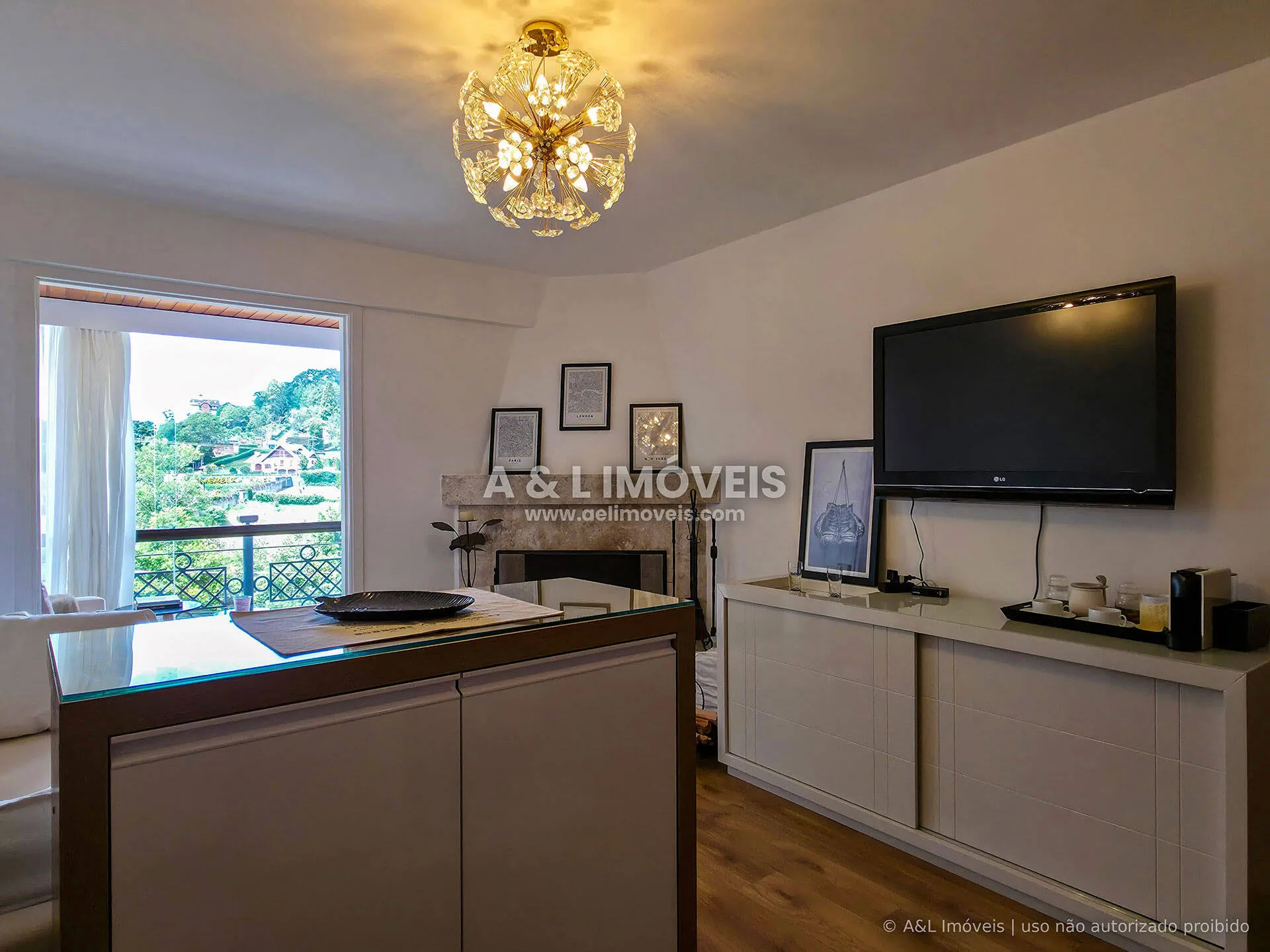 Imagem Duplex Vila Everest | 75 m², 2 Suítes, Lareira e Varandas Envidraçadas