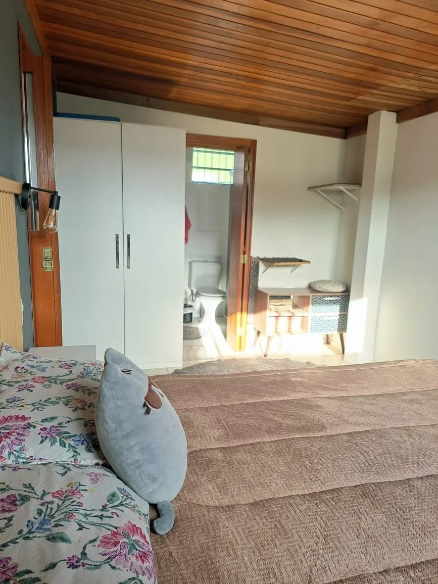 Imagem Apartamento com 02 quartos no Bairro Cristal (01 Suíte)