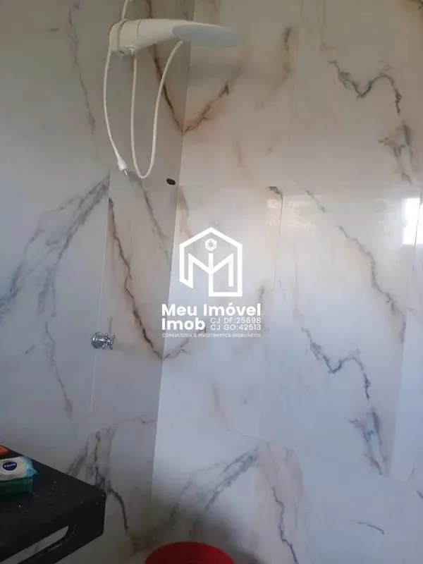 Imagem Casa 3 Quartos 2 Suítes 4 Vagas 400m² Arniqueiras/DF