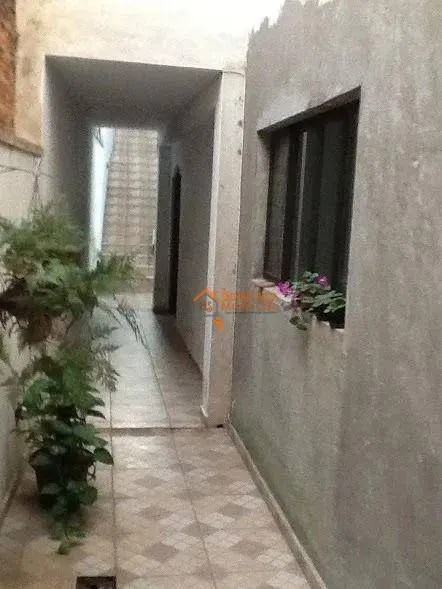 Imagem Casa com 3 dormitórios à venda, 220 m² por R$ 420.000,00 - Jardim Silvestre - Guarulhos/SP