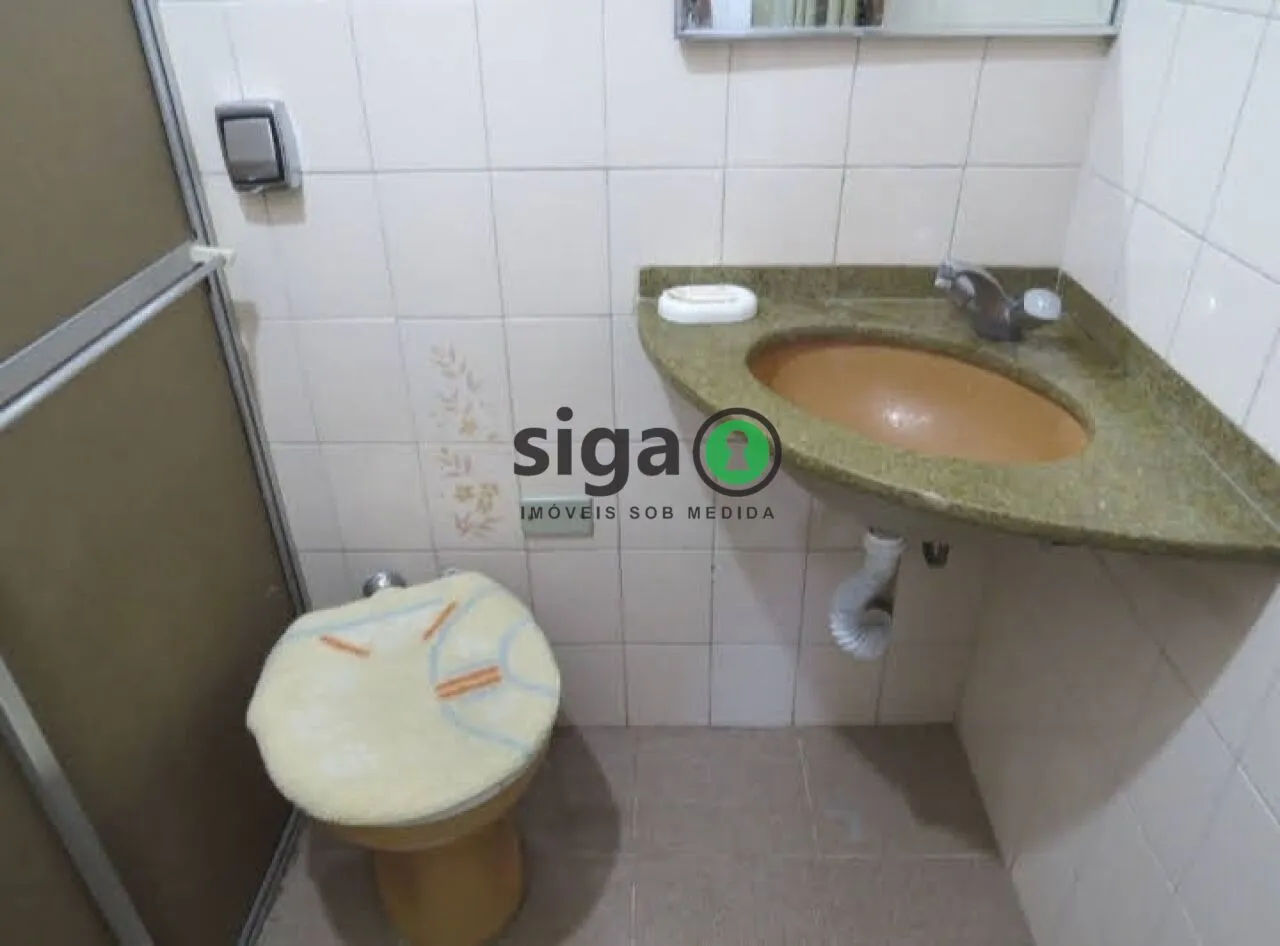Imagem Sobrado à Venda Próximo ao Metrô Conceição | 3 Dormitórios | Quintal | 3 Vagas