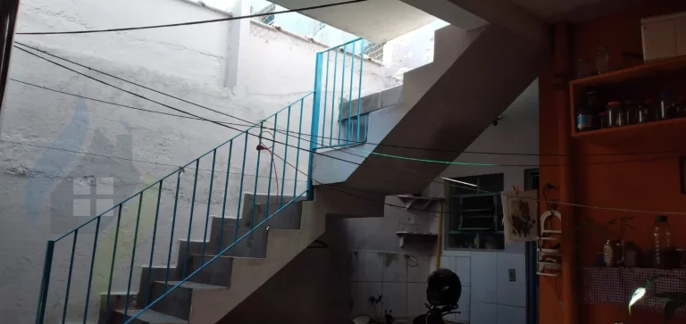Imagem Casa de 2 dormitórios sendo 1 suíte, 3 banheiros, 2 vagas, com 131m² em Taboão, São Bernardo do Campo