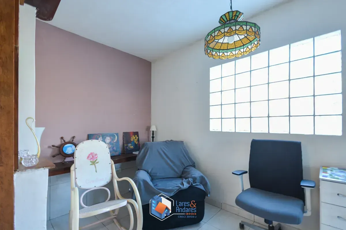 Imagem Casa para venda em Jardim da Glória com 4 quartos, sendo 1 suíte, 275m²