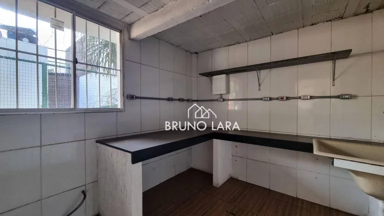 Imagem Área disponível para locação no Centro – Igarapé/MG.